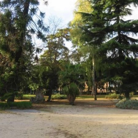 Apartment Close To The Coloseum, 2 Minutes Walk From Metro A Luaran gambar