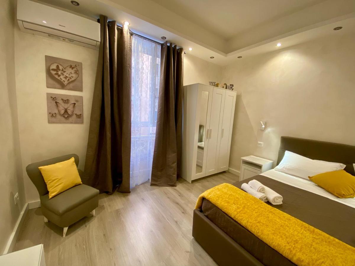 Apartment Close To The Coloseum, 2 Minutes Walk From Metro A Luaran gambar