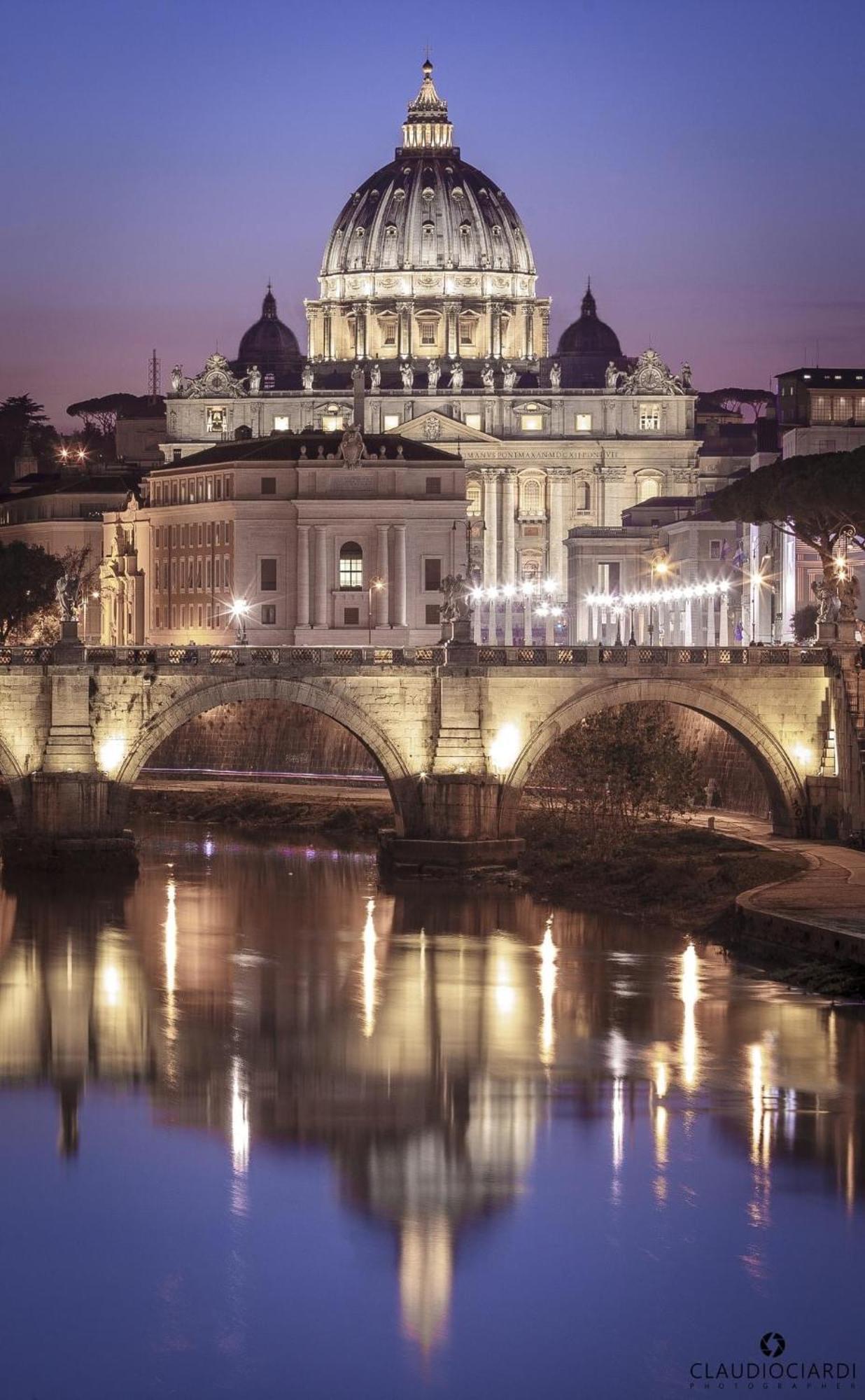 Apartment Close To The Coloseum, 2 Minutes Walk From Metro A Luaran gambar